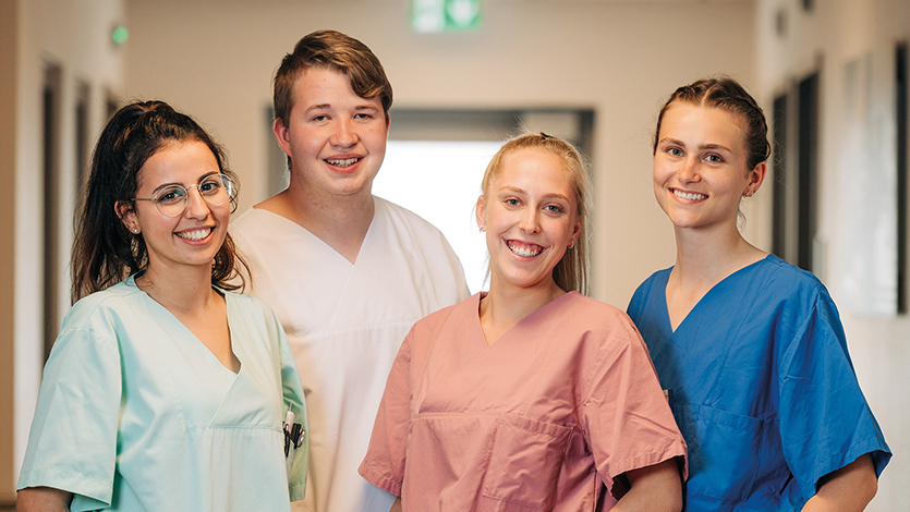 Gruppe junger Menschen 