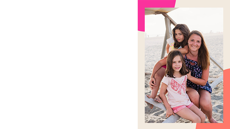 Au-pair mit zwei Kindern am Strand in den USA