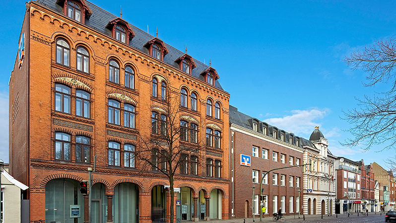 Firmengebäude der VR Bank zwischen den Meeren eG 