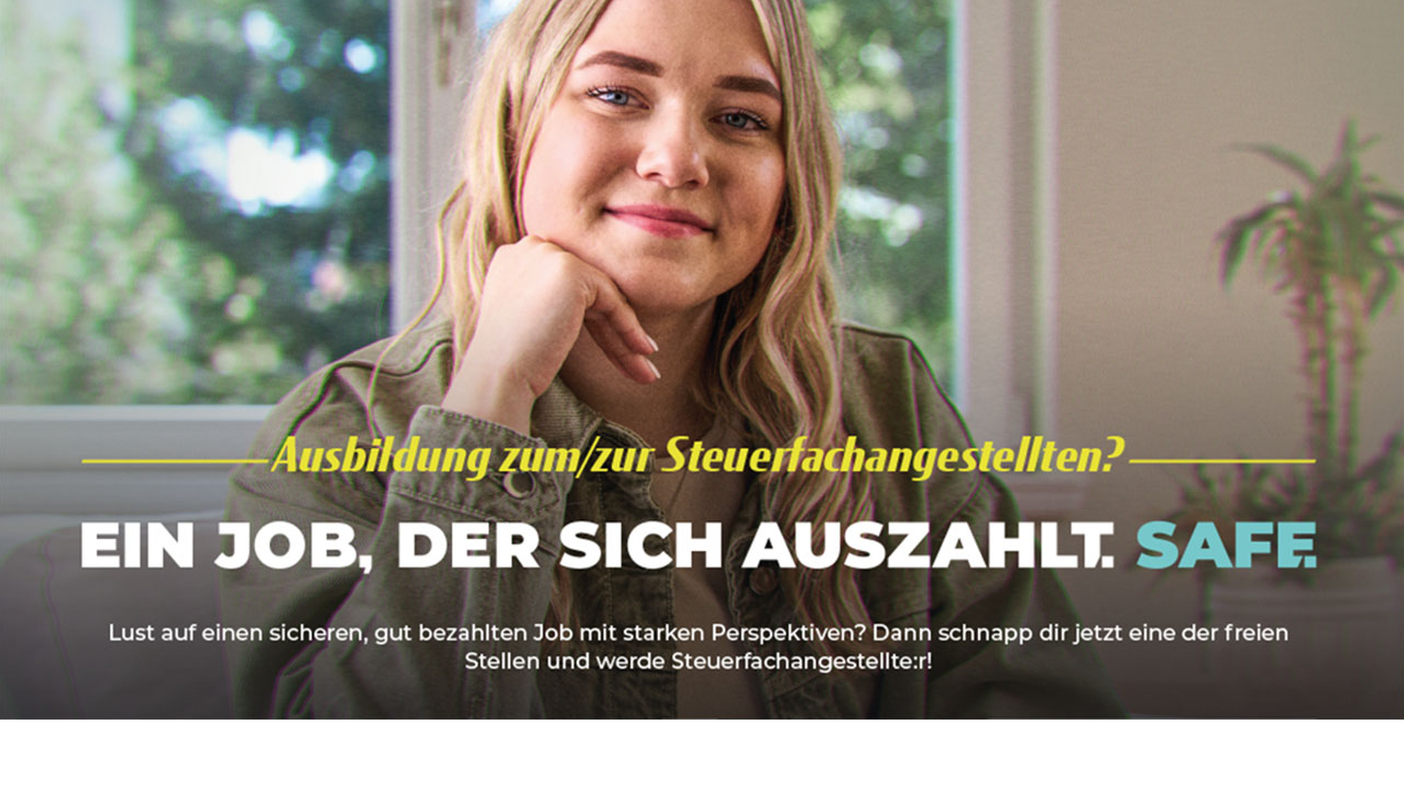 Werbekampagne: Junge Dame mit blonden Haaren schaut in die Kamera.