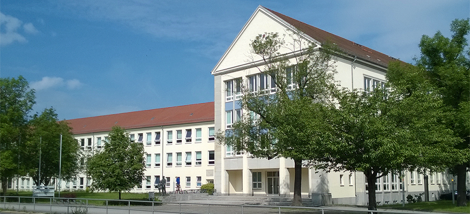 Aussenansicht Gebäude des BSZ für Wirtschaft I Chemnitz