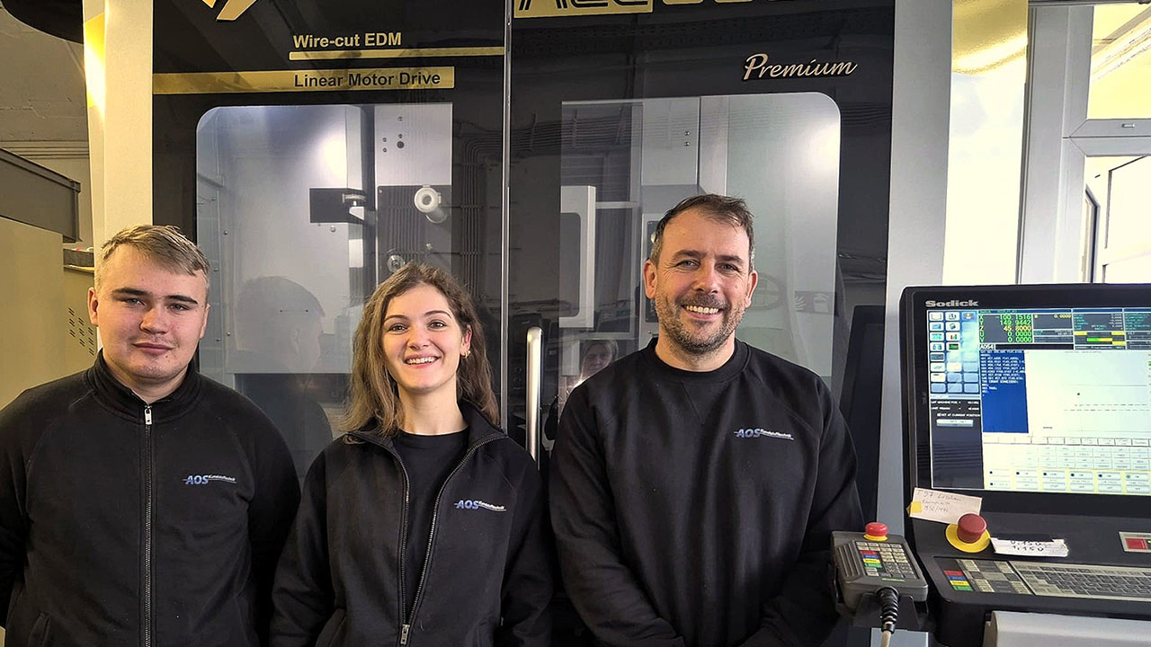 Mitarbeiter in Werkstatt