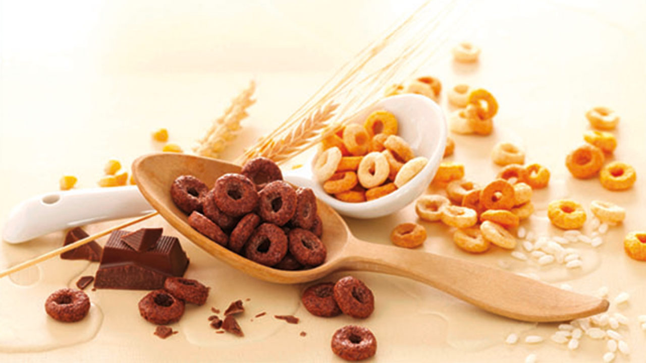 Cerealien auf Löffeln