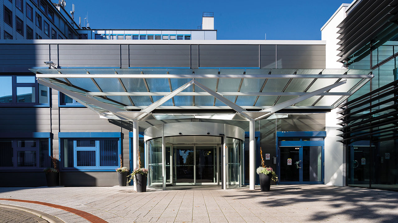 Eingang DIAKO ev. Diakonie-Krankenhaus