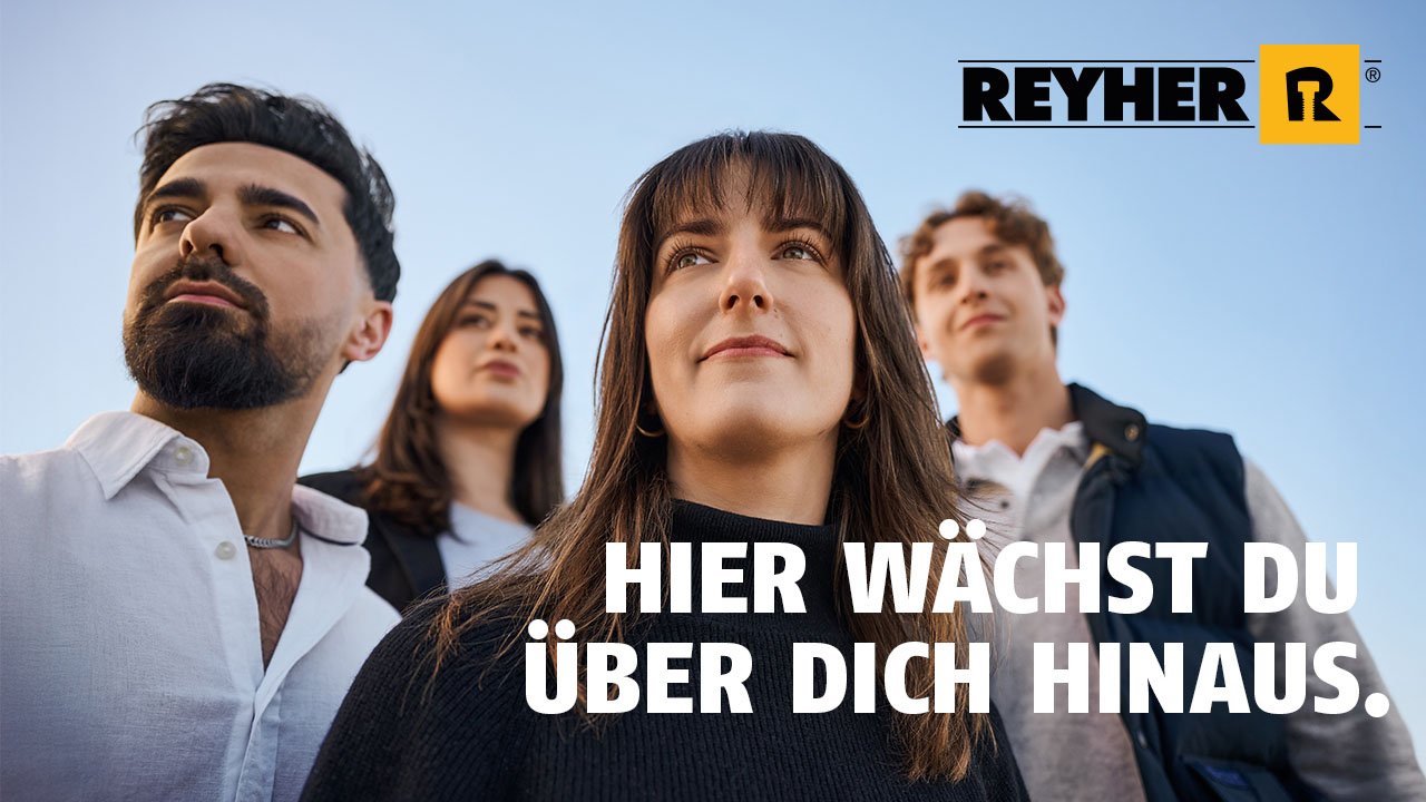 Gruppe von vier jungen Personen