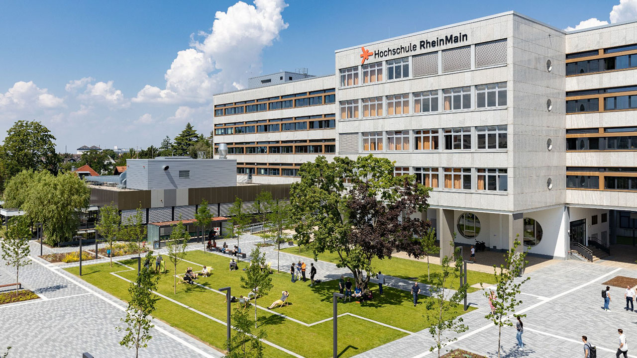 Das Gebäude der Hochschule RheinMain