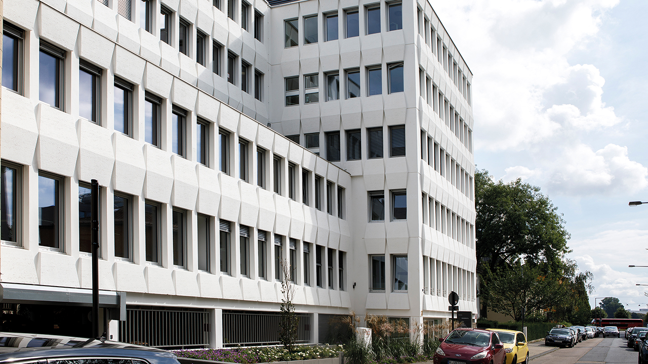 Hochschulgebäude von außen