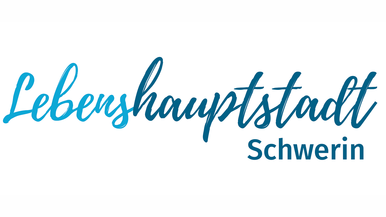 Schriftzug in zwei blau Tönen: Lebenshauptstadt Schwerin