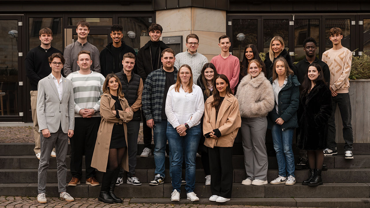 Gruppenfoto aller Auszubildenden