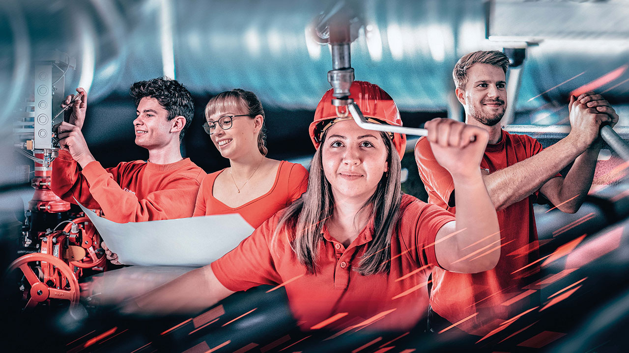 Bildkollage von einzelnen jungen Azubis an verschiedenen Geräten