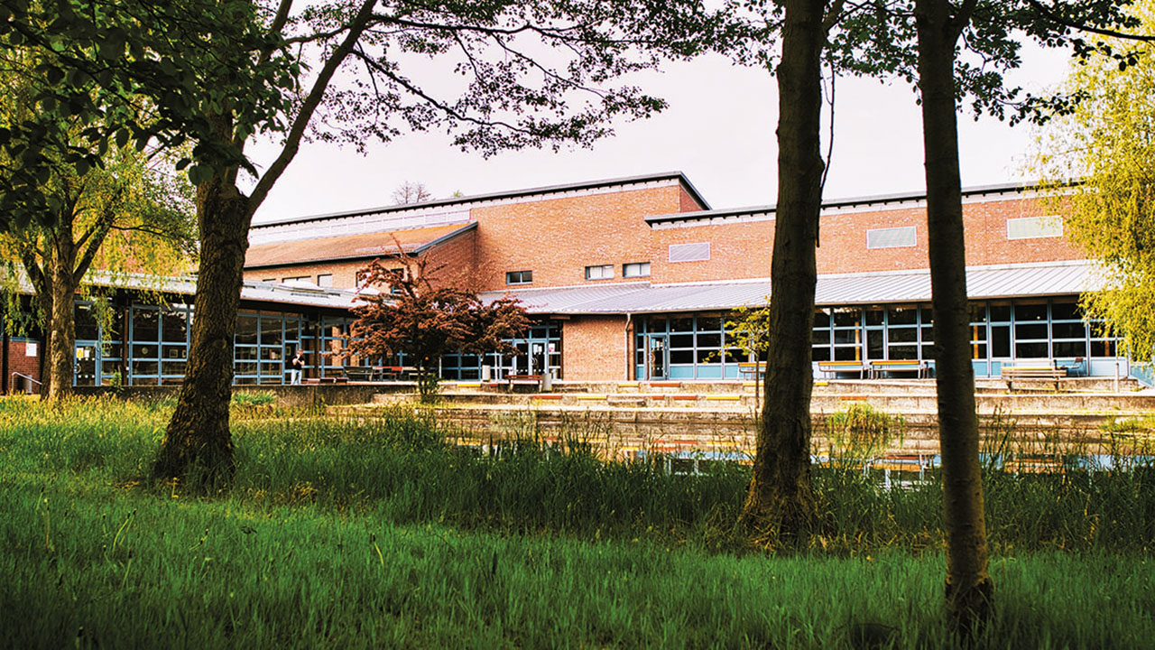 Der Campus der Ostfalia Hochschule für angewandte Wissenschaften