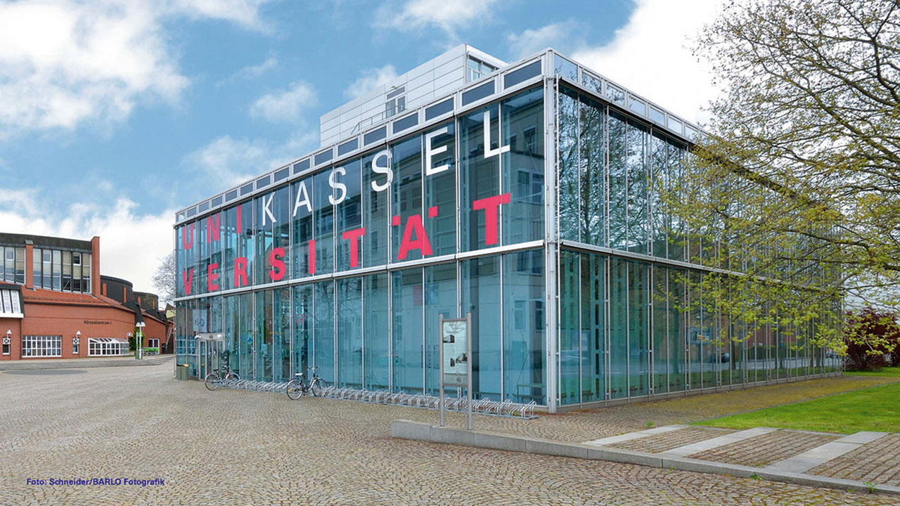 Uni-Gebäude von außen