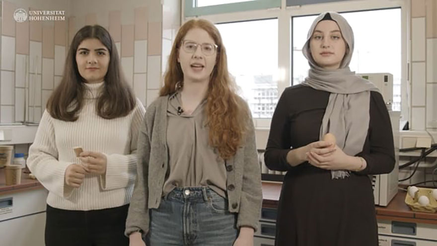 Team "EDGGY": Studierende der Uni Hohenheim in einer Küche